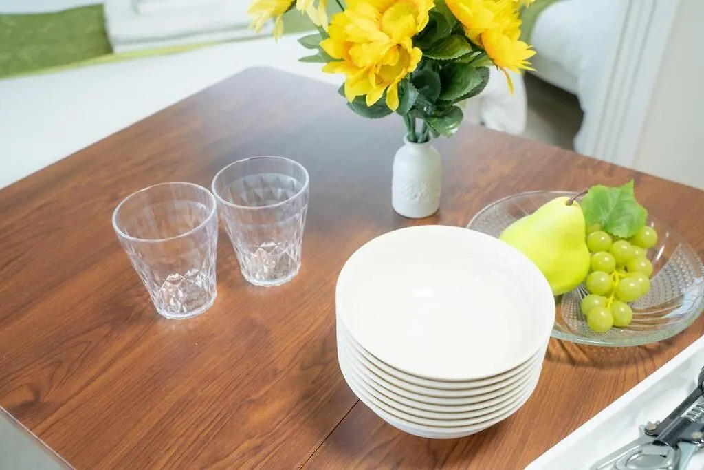 Apartment Ōguo Mansion: Central Stay Near Iauka Station Osaka
