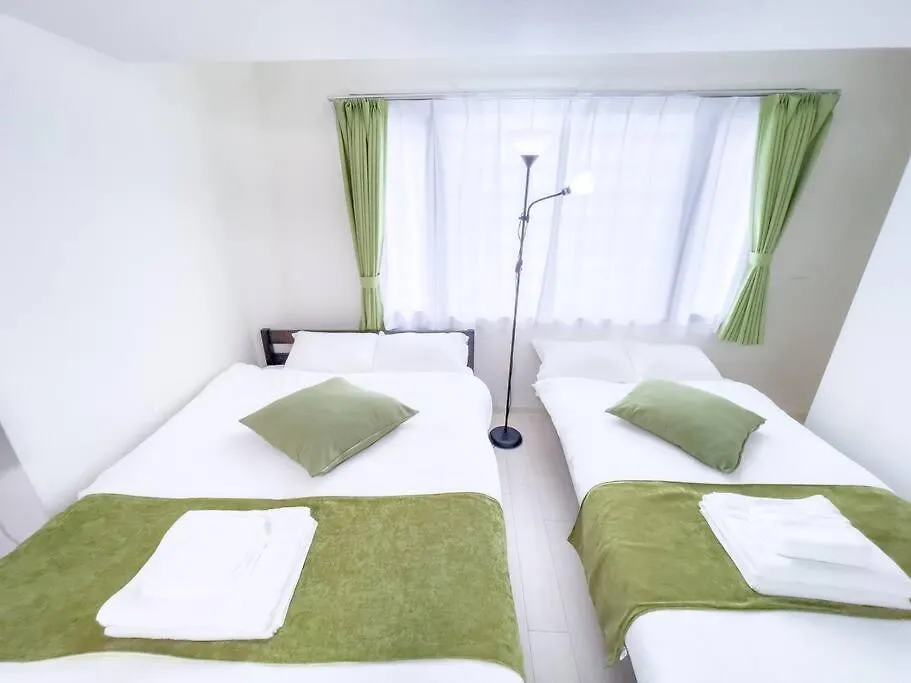 Apartment Ōguo Mansion: Central Stay Near Iauka Station Osaka Japan