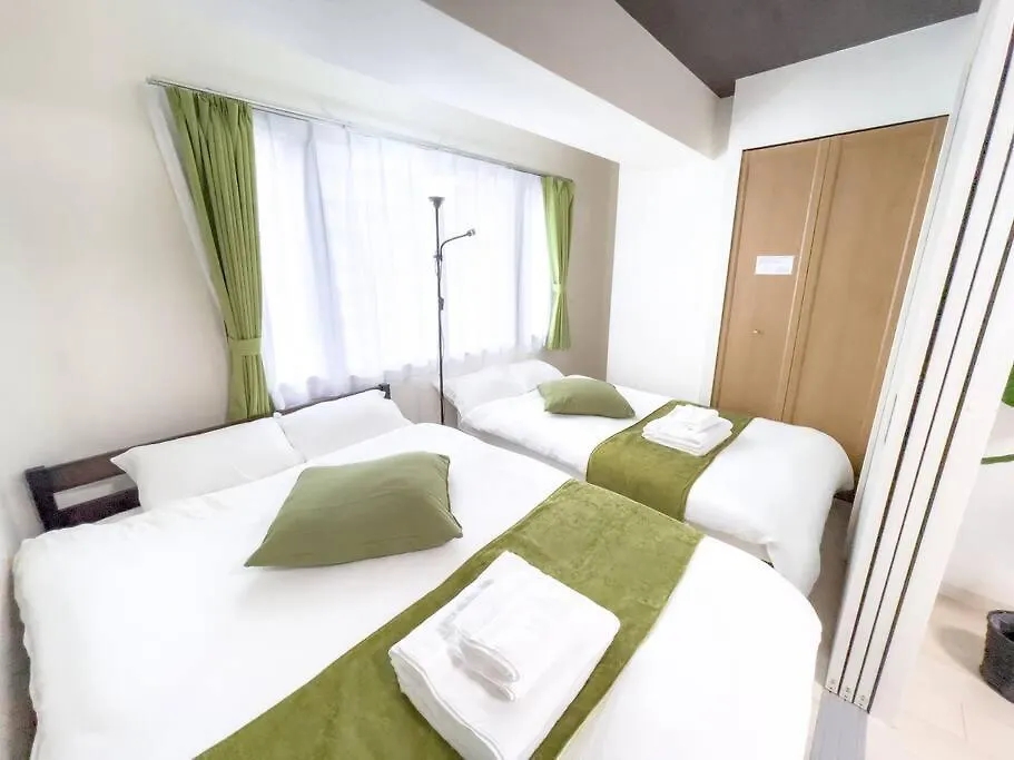 Apartment Ōguo Mansion: Central Stay Near Iauka Station Osaka